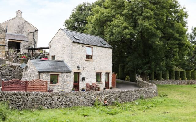 Woodcroft Barn