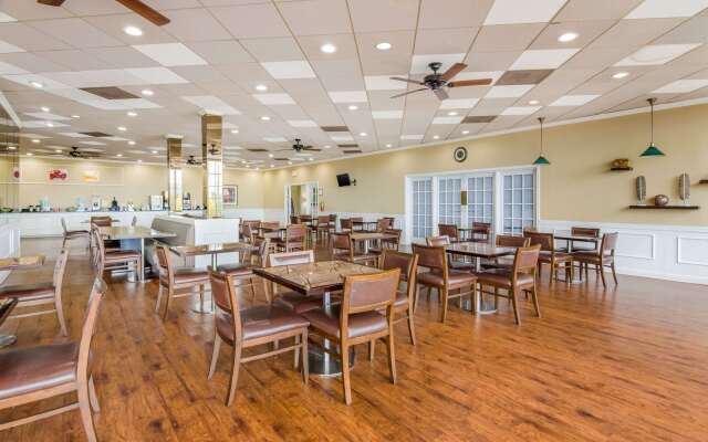 Quality Inn Roanoke Airport