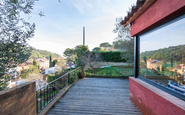 Bohemian villa con piscina privada en Playa Tamariu