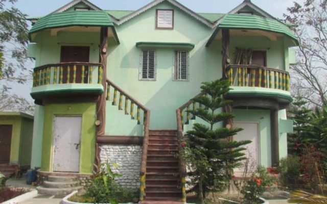 Chilapata Green Resort - Hostel