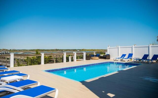 Golden Hour by Oak Island Accommodations