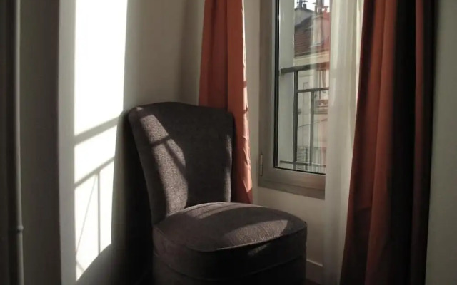 Hotel Denfert Montparnasse