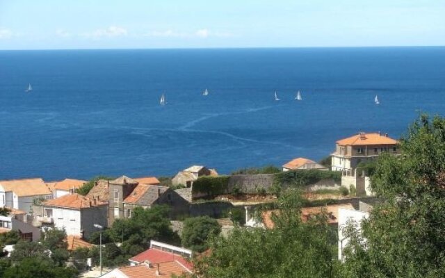 Apartments Rock Palace