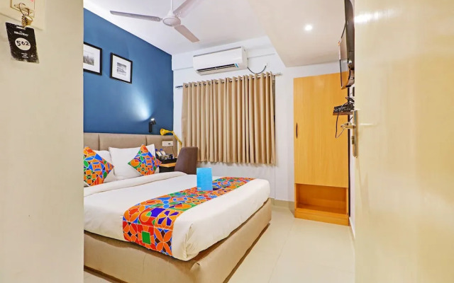 OYO Townhouse 696 Hotel Mayfair Tower