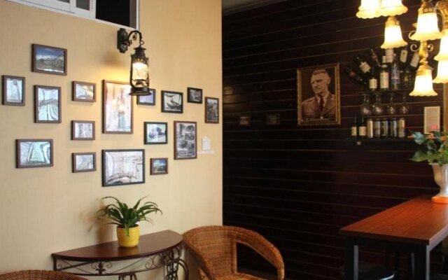 Anzhi · Tinglan Fashion Homestay Youth Hostel (Kunming Old Street)