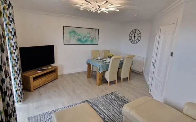 Seaside Escape in Kirkcaldy