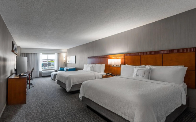 Courtyard by Marriott Easton-Columbus