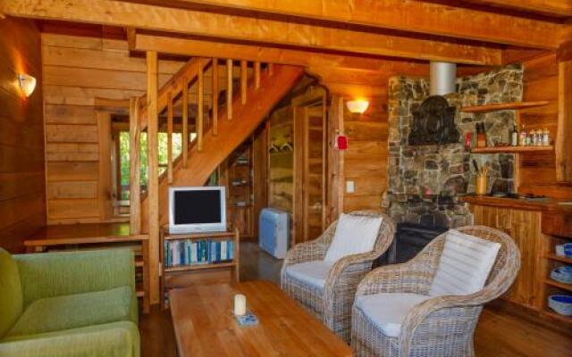 Kuaotunu Chalets