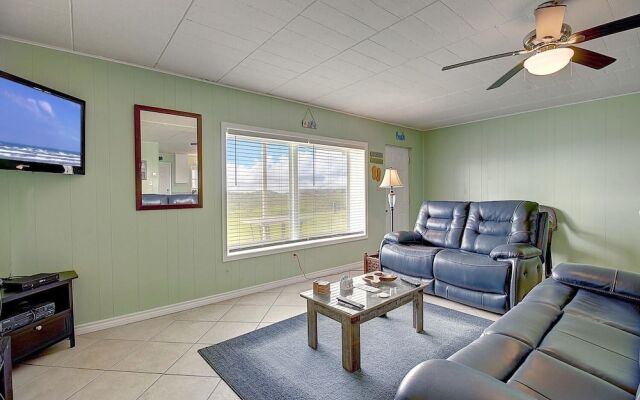 Island 109 3 Bedroom Condo