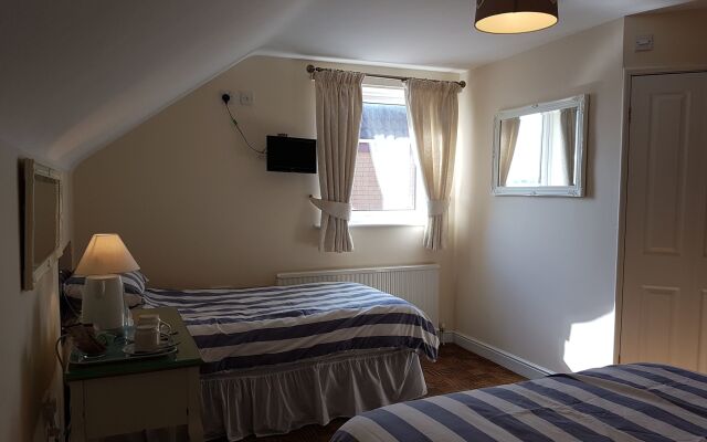 Aaron Lodge Guest House