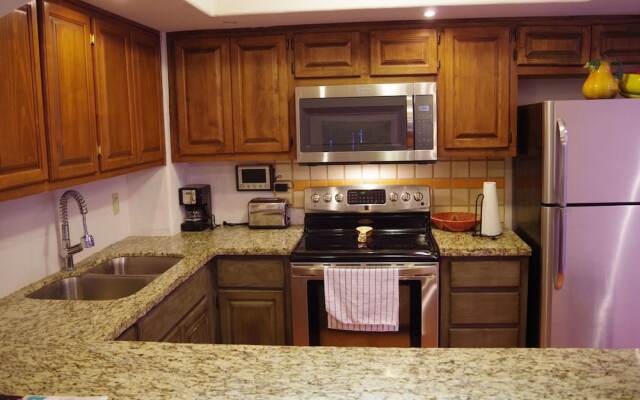 El Pueblo 2 BR 2C Upper by Casago