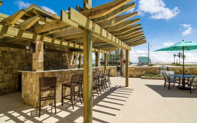 Comfort Inn & Suites Gulf Shores East Beach near Gulf State Park