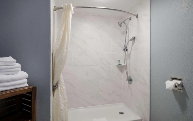 America's Best Value Inn & Suites Blytheville by Sonesta