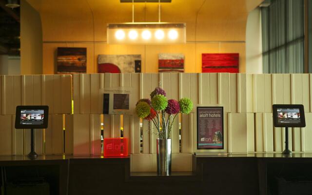 Aloft Minneapolis