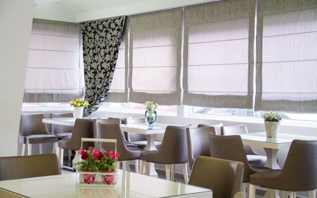 Hotel Rodon