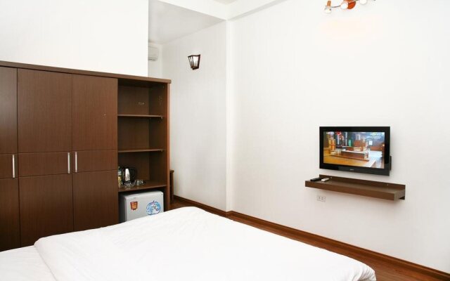 Bluebell Hotel 1
