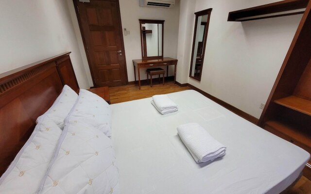 Wink @ Upper Cross Street - Hostel