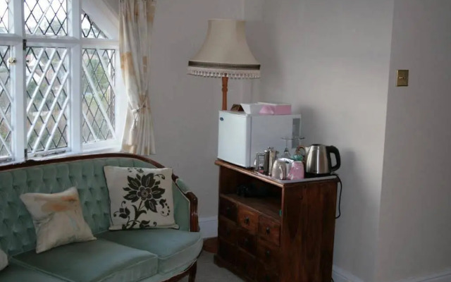 The Minadab Cottage