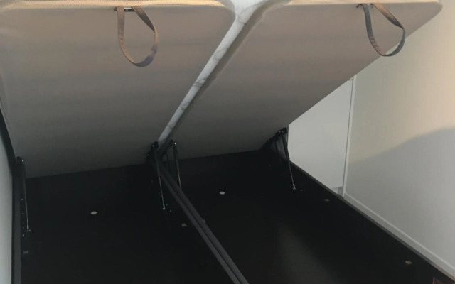 Studio 4 pers met Frontaal Zeezicht & privé zwembad Oostende