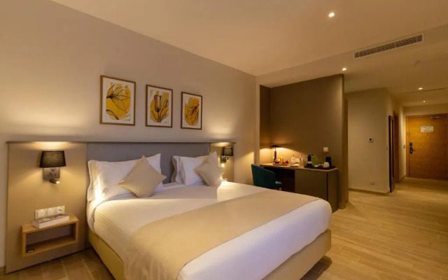 Golden Tulip Opera Alger