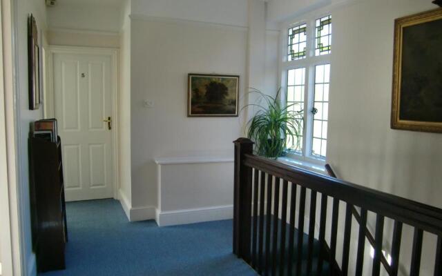Hatsue Guest House