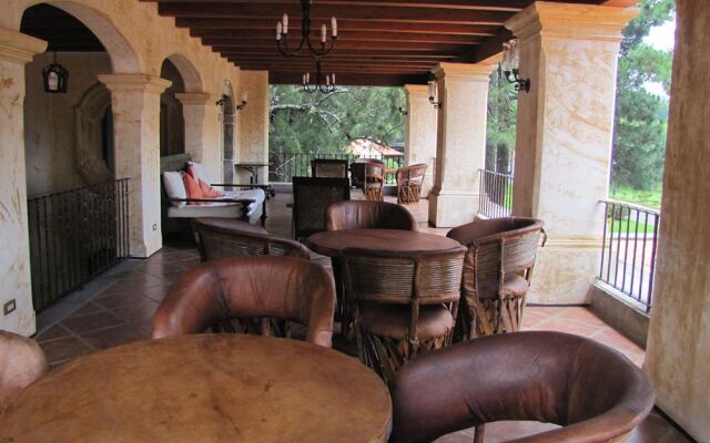 Filadelfia Coffee Resort & Tours