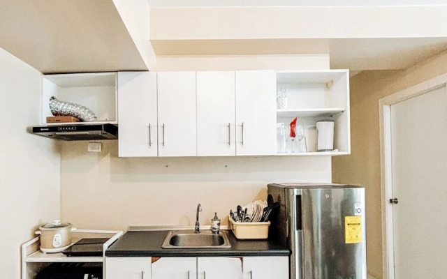 Elegant 2 Bedrooms With Pool View