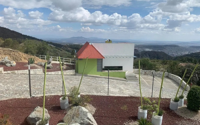 Hotel Y Auto Hotel Secreto