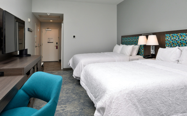 Hampton Inn Cedar Falls Downtown
