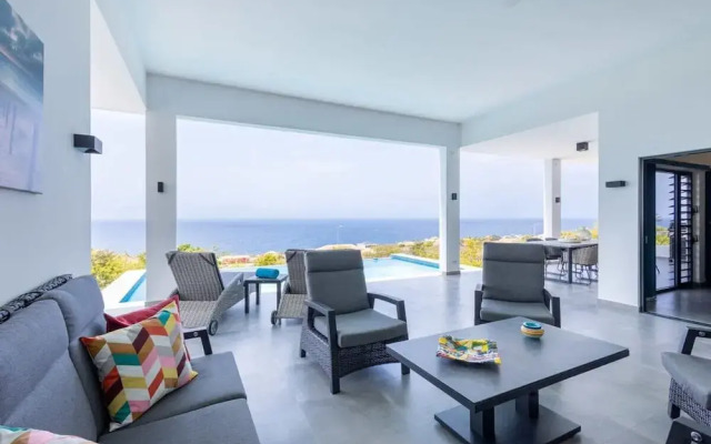 Villa Holiday Dream Sun Sea Serenity