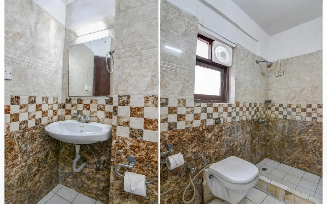 Alipore Guest House