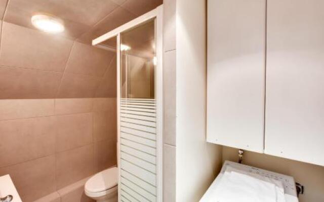 Unit 011 Saint Germain Des Pres (Seine)