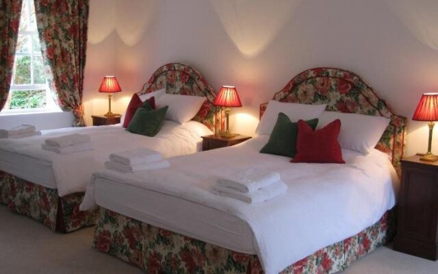 Delphi Lodge