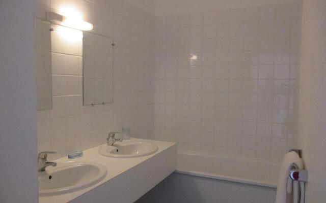 Appartement Trévol, 4 pièces, 6 personnes - FR-1-489-73