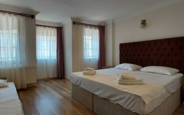 Alp Otel