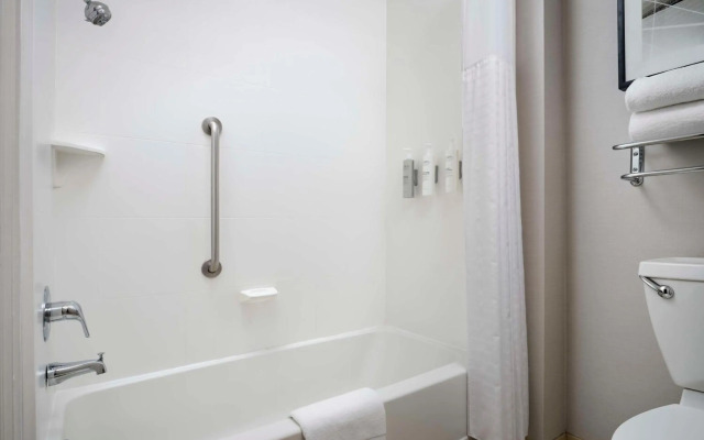 Homewood Suites by Hilton Carle Place - Garden City, NY