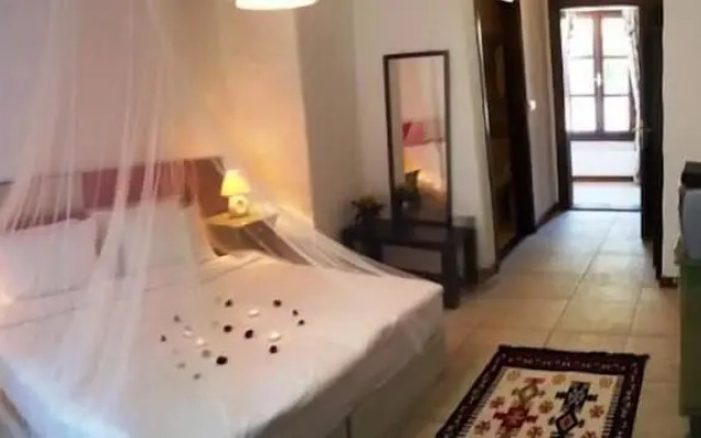Nish Alacati Hotel