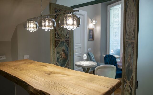 Leone Camere D'Autore