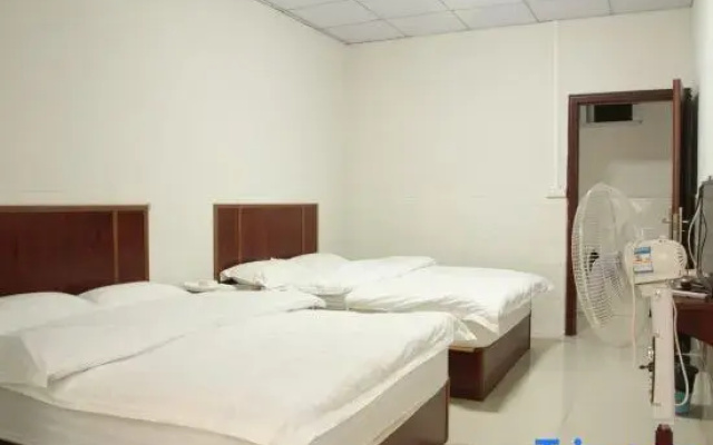 Zhongshan Henglan Sisha Business Accommodation