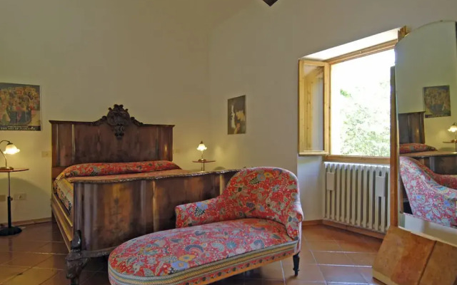 Sprawling Villa With Breathtaking Views In Emilia-Romagna
