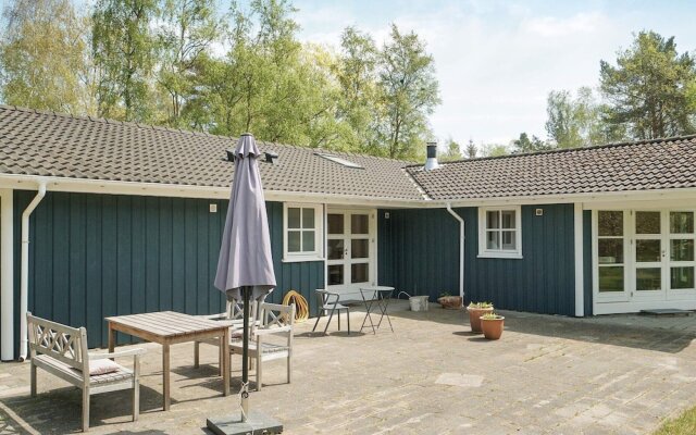 10 Person Holiday Home in Rorvig