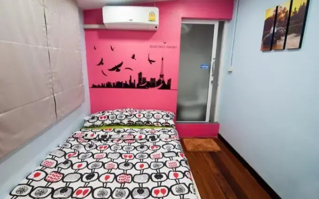 Eat - Ting Cafe and Hostel