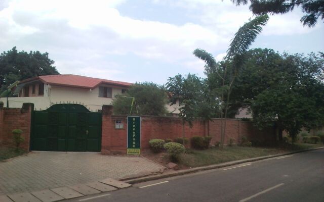 Greenpage Suites