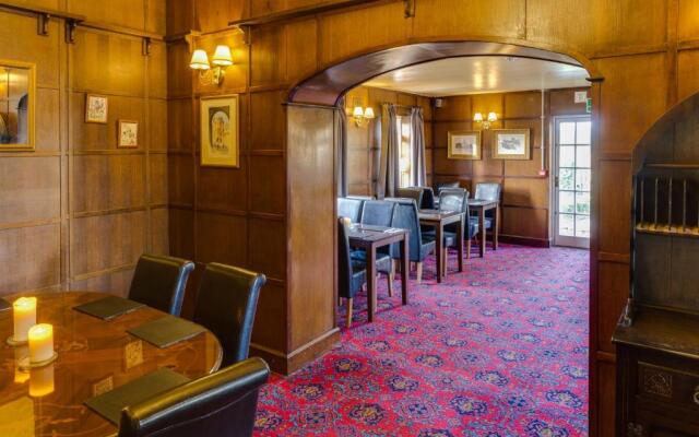 The Dawnay Arms