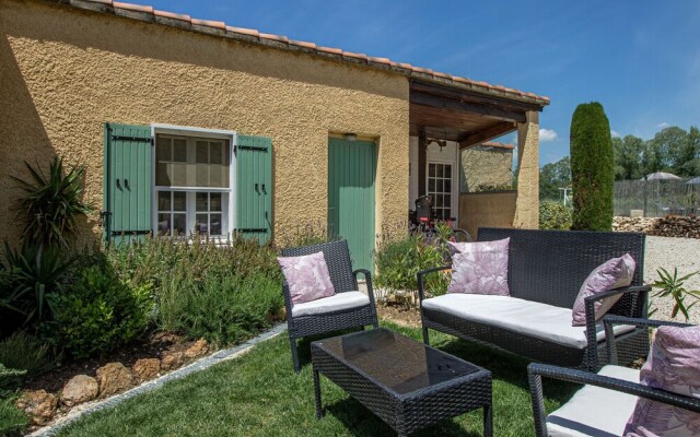 Lush Villa in Gargas with Private Swimming Pool