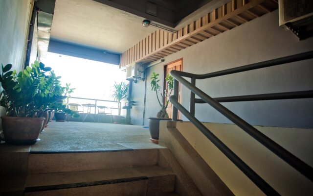 Chaphone Guesthouse