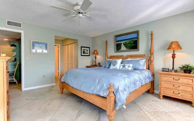 Tiffany Place 213