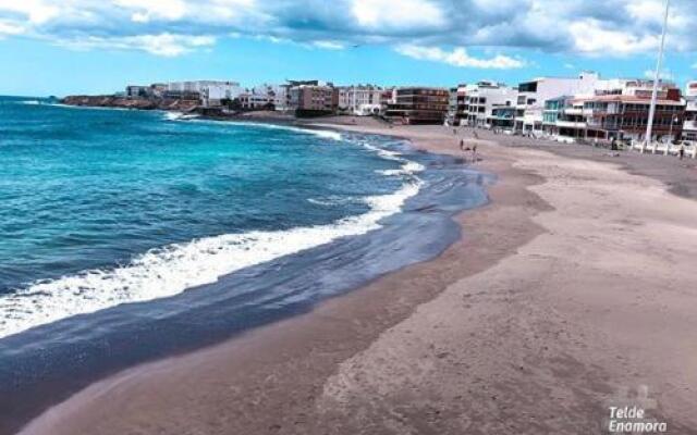 Salinetas Blue Surf House
