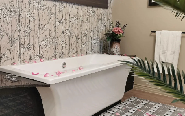The Hyde All-Suite Hotel