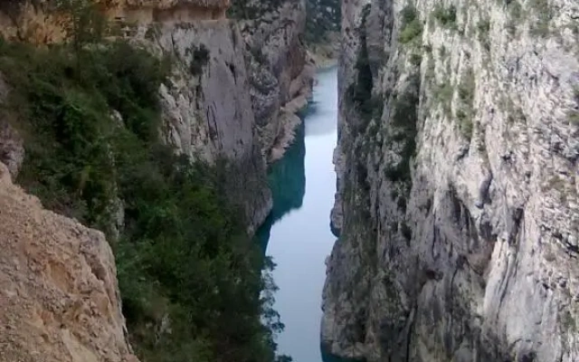 Alquiler en importante zona de escalada !!